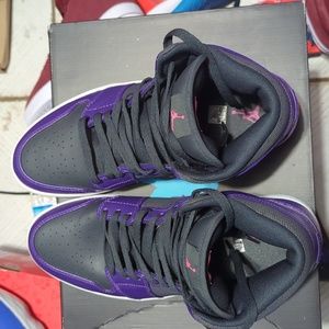 Air Jordan 1 phat anthacrite